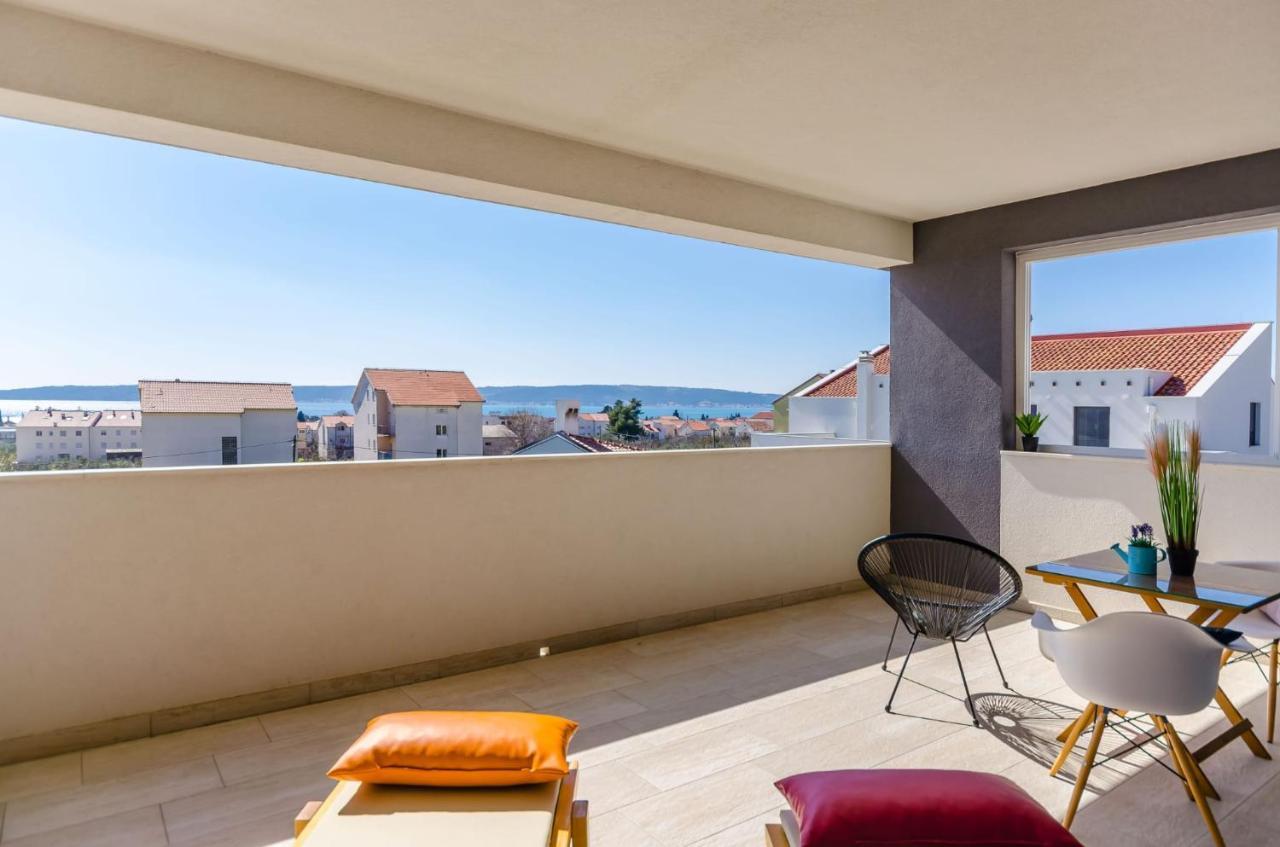 Deluxe Double Room With Sauna And Pool Kastela Exterior photo