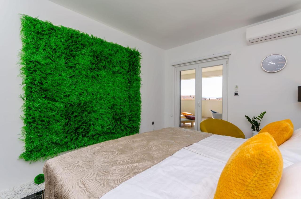Deluxe Double Room With Sauna And Pool Kastela Exterior photo