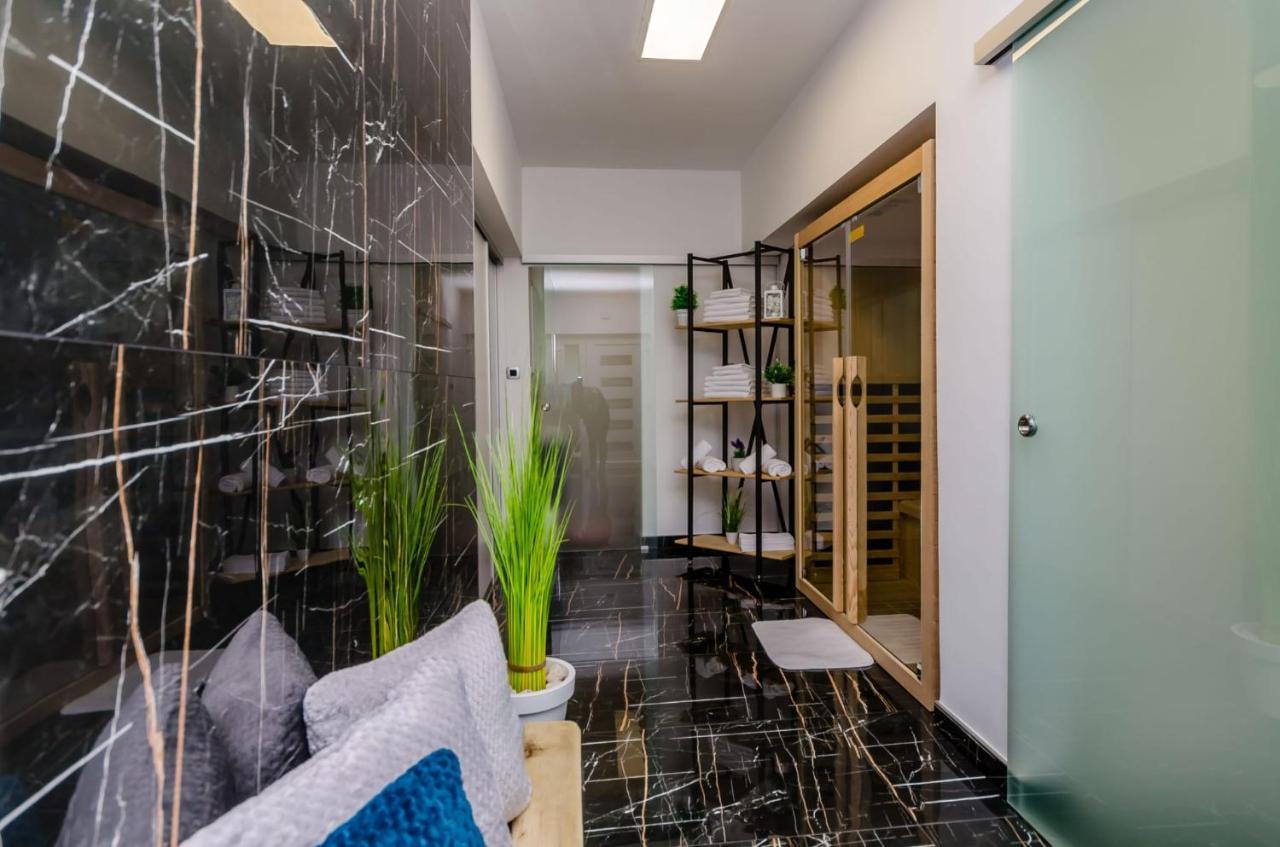 Deluxe Double Room With Sauna And Pool Kastela Exterior photo