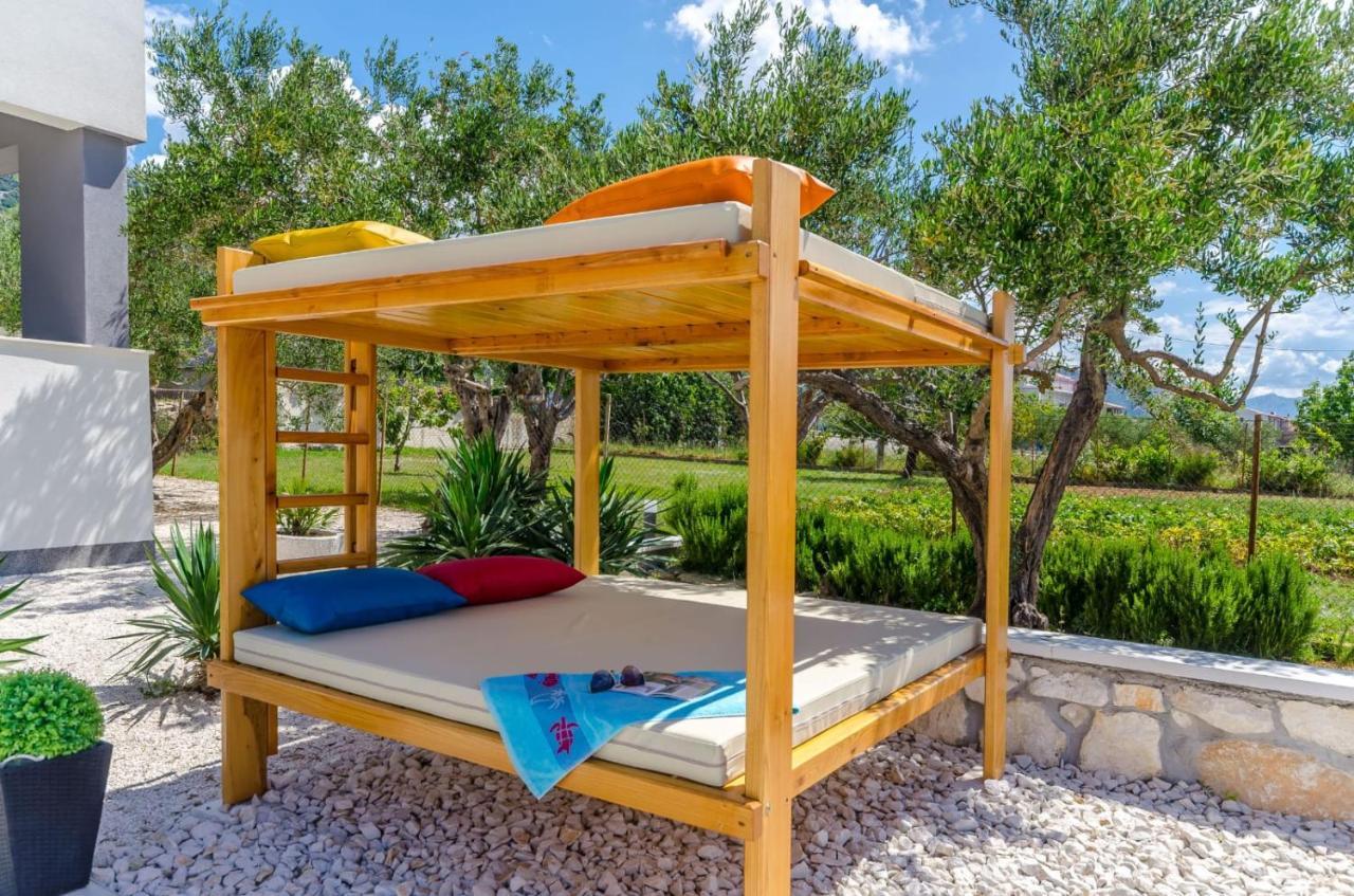 Deluxe Double Room With Sauna And Pool Kastela Exterior photo