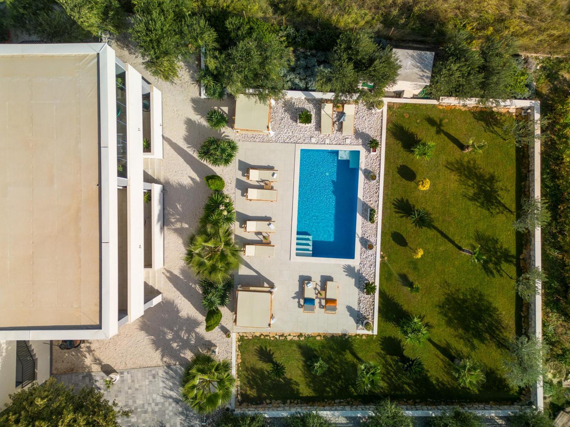 Deluxe Double Room With Sauna And Pool Kastela Exterior photo