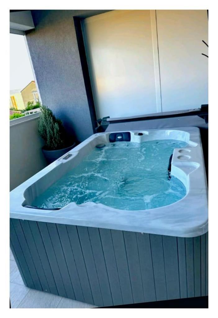 Deluxe Double Room With Sauna And Pool Kastela Exterior photo